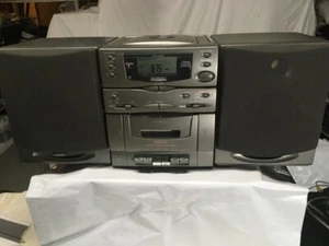 SANYO MCD-S736 Boombox CD CASSETTE AM/FM FOR REPAIR - **SEE DESCRIPTION** - Picture 1 of 12