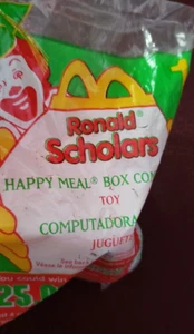 McDonalds Happy Meal Spielzeug Ronald Scholars Box Computerspielzeug Y2K - Bild 1 von 4