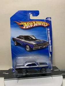 2010 Hot Wheels #94 Nightburnerz 6/10 '70 Plymouth Road Runner Silver w/J5 - NIP - Picture 1 of 19