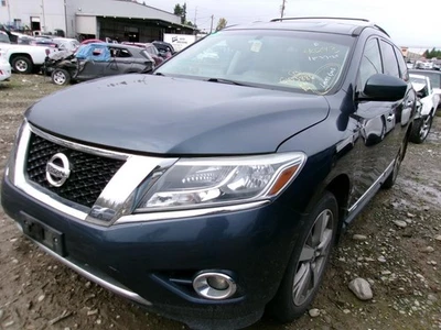 Luz de estacionamiento/esquina del conductor montada para parachoques antiniebla para 04-19 SENTRA 31206962 Foto 1 de 4