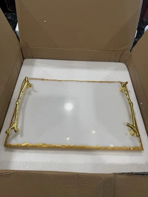 Bandeja de mármol con asas Bandeja de mármol Bandeja para servir bordes y asas doradas Foto 1 de 4