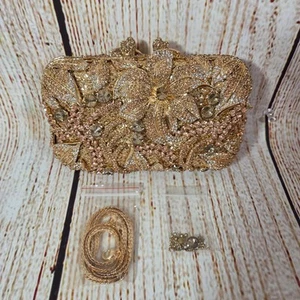 Gold/Rose Gold Tone Metal Crystal Rhinestone Clutch Evening Bag New - Picture 1 of 9