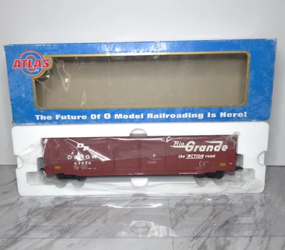 Atlas 6552-1 ACF 60’ Rio Grande Western DD Auto Parts Boxcar 3-Rail W/ BOX - Image 1 of 4
