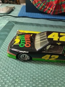 VTG. NO. 42 CAR REVELL - Zdjęcie 1 z 14