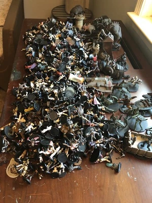 ENORME Colección de Miniaturas de Star Wars (WoTC) 100s de Figura Común Rara y Ultra Rara Foto 1 de 4