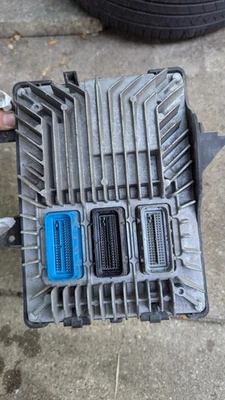 Chevrolet Captiva Sport 2014 2,4 L PCM ECM motor módulo informático | 12657781 Foto 1 de 4