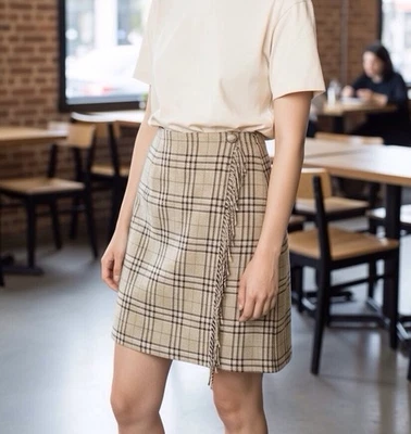 Falda envolvente de lana vintage SAG HARBOR para mujer 10 color tostado a cuadros con flecos forrados Foto 1 de 4