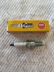 New NGK Spark Plug 6263 CR9E - Picture 1 of 4