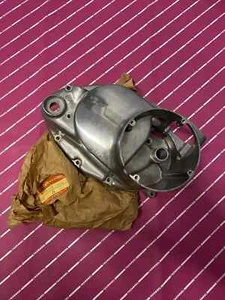 Suzuki Oem Nos A100 1973 1974 Clutch Cover 11341-12604 - Picture 1 of 1