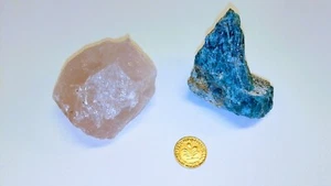 1 ECHTER VERGOLDETER "Glückspfennig" + 1 EDELSTEIN APATIT + 1 ROSENQUARZ - Bild 1 von 6
