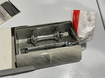 SHIMANO DURA ACE 7700 32 HOLE FRONT HUB HB-7700 - NEW IN BOX - Image 1 of 4