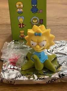 KIDROBOT x THE SIMPSONS - TREEHOUSE OF HORROR - MAGGIE SIMPSON ALIEN - NUOVO - - Foto 1 di 6