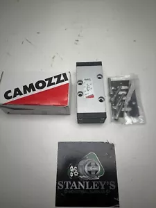Camozzi 952-000-35 Solenoid Valve New 1pc - Picture 1 of 3