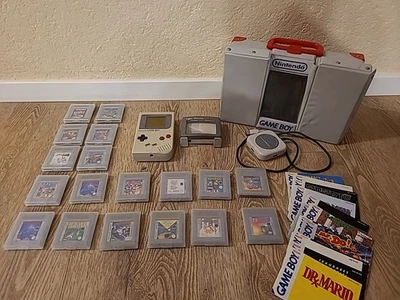 Gameboy Classic DMG-01 mit 18 Spielen und Weiterem Zubehör - Bild 1 von 4