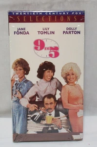 9 to 5 (1980, VHS) New & Sealed Featuring Dolly Parton Lily Tomlin & Jane Fonda - Picture 1 of 4
