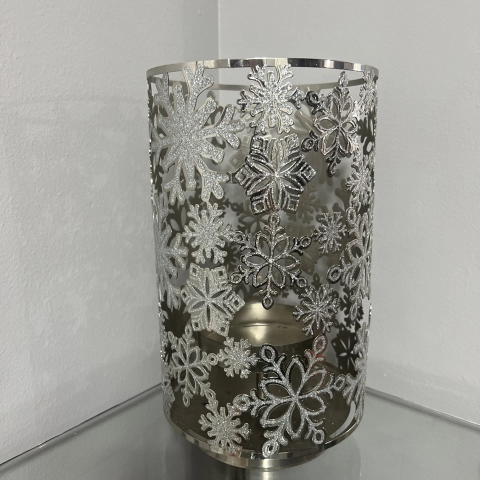 Bath & Body Works Silver Blue Snowflakes 3 Wick Pedestal Candle Holder Sleeve