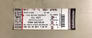 JILL SCOTT - 7/9/2017 - Ryman Auditorium - Nashville, TN - Picture 1 of 2