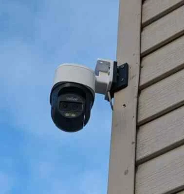 ZEPHYRS MARKET Corner Mount Reolink TrackMix, RLC-830A Outdoor Rated - Made In USA