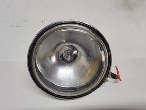Vintage chopper style headlight w/ rubber mounted bezel and lens 6 inch, works - Imagen 1 de 4