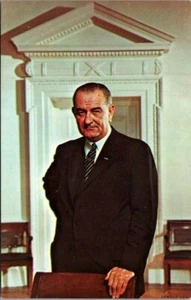 Postal bio del presidente Lyndon B. Johnson - Imagen 1 de 2