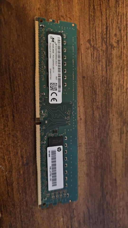 Micron 8GB DDR4 Desktop RAM PC4-3200AA 2RX8 MTA4ATF1G64AZ-3G2J1 - Image 1 of 1