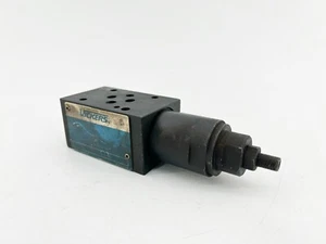 Vickers DGMX2-3-PP-CW-S-40 Pressure Reducing Valce Overlapped 140Bar 2000PSI - Picture 1 of 5