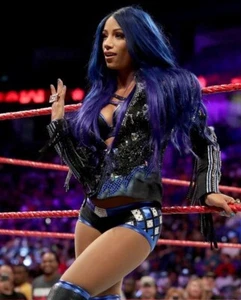 Sasha Banks Unsigned 8x10 photo A4 - Picture 1 of 1