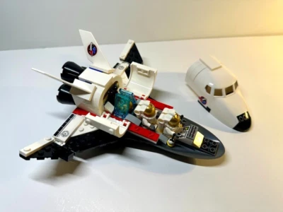 LEGO 60078 City Utility Shuttle 100% COMPLETE with manual, box, and minifigs - Image 1 of 4