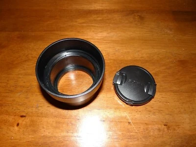 Genuine Sony 55mm Rigid Plastic Lens Hood w/ Tab Lock Front Lens Cap - Image 1 of 4