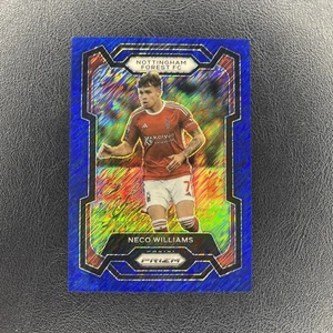 Neco Williams 2023-24 Panini Prizm EPL /8 Blue Shimmer Nottingham Forest - Bild 1 von 2