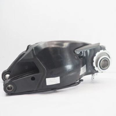 Brazo basculante genuino Ducati 1098R con conjunto de buje trasero usado Foto 1 de 4