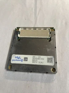 Vintage Intel Pentium II 266MHz SL2KJ CPU Processor @CPU56 - Picture 1 of 2