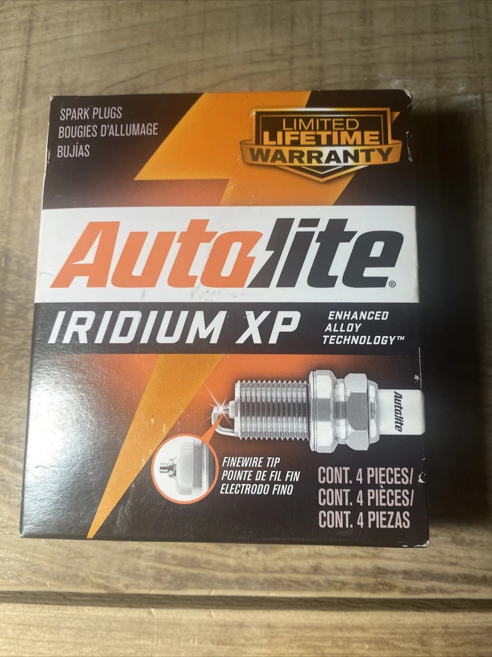 (4) Autolite 铱 XP 火花塞 XP5701 - 全新带盒 — 第 1/2 张图片
