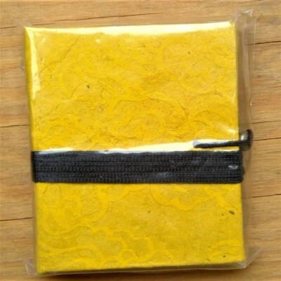 paper photo frame small locket holds 2 photos necklace hanging freestanding 2½" - Image 1 of 4