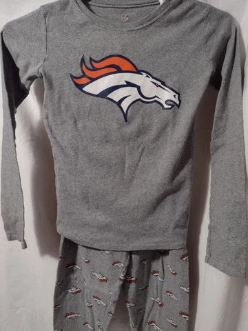 Denver Broncos Youth Gray Long Sleeve Pajamas Large 14/16 Cover