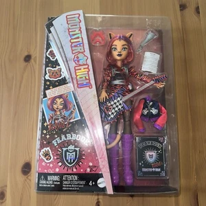Monster High 12.5" Fearbook Toralei Fashion Doll with Varsity Jacket Toy New Box - Picture 1 of 8