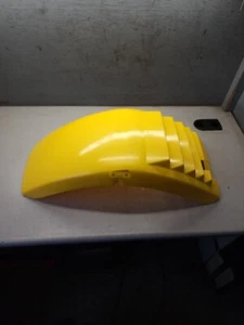 YAMAHA YT175J YT175K YT 175 J K 82-83 FRONT FENDER OEM 5V7-21511-00-00 NOS - Picture 1 of 11