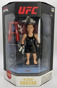 UFC Alexa Grasso Octagon Fighters Actionfiguren von PMI 2 Zubehörteile dabei  - Bild 1 von 5