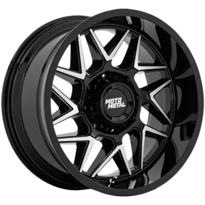 20x10 -18 Moto Metal MO812 Turbine 5x5.0 Black W/Machined Face Wheels (Set of 4) - Picture 1 of 2