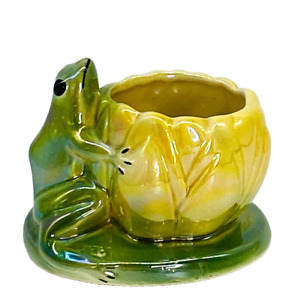 Vintage Frog Planter Lusterware Finish Lilypad with Waterlily Flower 4 in
