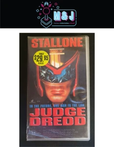 VHS Movie -Judge Dredd- Vintage *Nostalgia* (Aussie Seller) - Foto 1 di 1