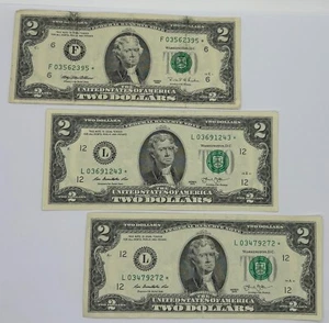 Set of 3 $2 Federal Reserve *Star* Notes Low Serial Numbers Lightly Circulated - Picture 1 of 4