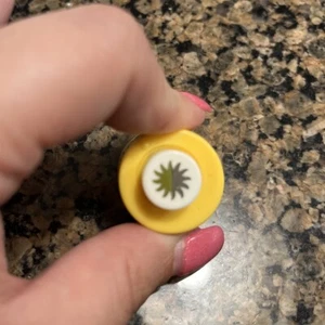 Punch Bunch 0.5” Mini Sunburst Paper Punch For Crafts Scrapbooking - Picture 1 of 5