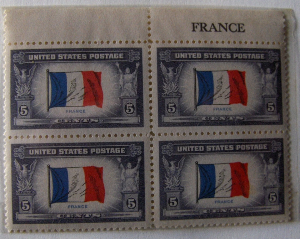 US 5¢ stamp SC #915, France Flag MNH 1943 Plate Block. - Image 1 of 1