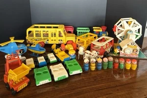 Vintage Fisher Price Little People Huge Lot Vehicles, Animals, Figures & More - Picture 1 of 22