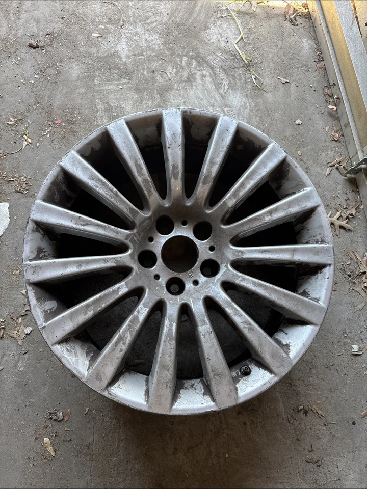 2009-15 BMW 750I 19x8.5 OEM USED WHEEL 15 Spoke 71332 - Image 1 of 1