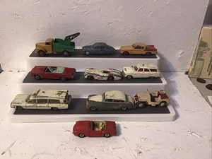 Lote de trabajo de coches Dinky y Corgi para repuestos o reparación. - Imagen 1 de 20