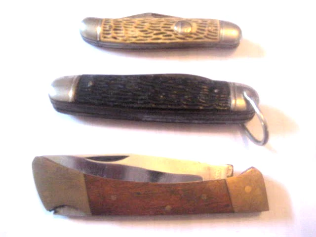 Pocket Knives Lot Of 3 Imperial Knives Kamp-King Nice Cond - Image 1 of 4
