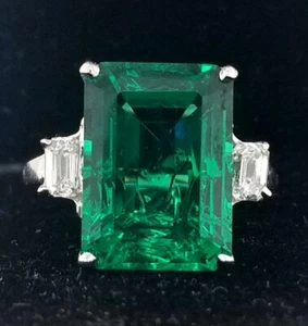Three Stone Wedding Ring 14K White Gold 13.50CT Green Doublet Emerald Cut CZ - Picture 1 of 7