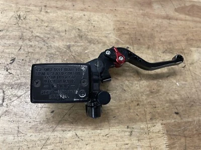 Yamaha FZ1 FZS1 06 07 08 09 10 11 12 13 14 15 OEM Front Brake Master Cylinder - Image 1 of 4